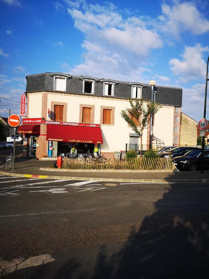 Hotel Cafe De La Gare Bessancourt Exterior foto